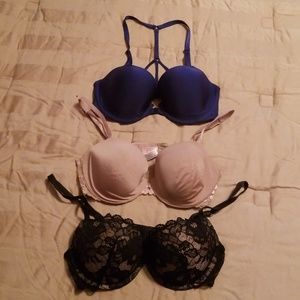 Victoria Secret bra bundle 34D